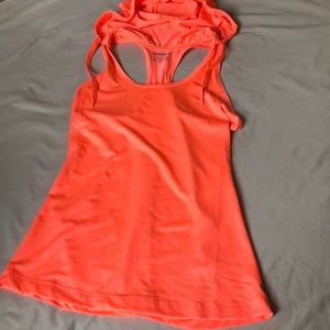 NWOT! Athletic tank w/ hood